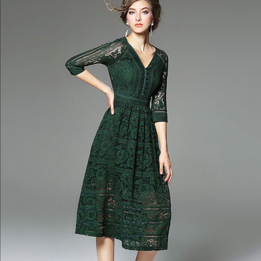 Metisu Lace Dress- Tea Length- Medium
